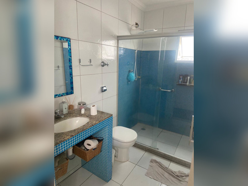 Casa à venda Candeias com 270m² e 5 quartos por R$ 1.100.000 - bc98183a-9057-4d6c-a243-517bd6556471.jpeg