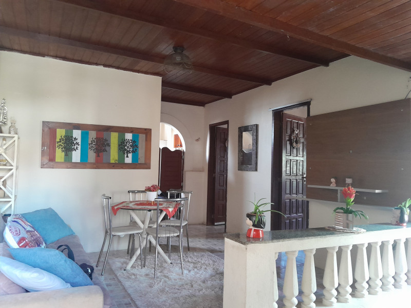 Casa à venda Centro com 70m² e 2 quartos por R$ 80.000 - 1000030765.jpg