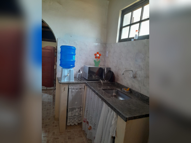 Casa à venda Centro com 70m² e 2 quartos por R$ 80.000 - 1000030771.jpg