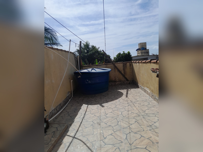 Casa à venda Centro com 70m² e 2 quartos por R$ 80.000 - 1000030774.jpg
