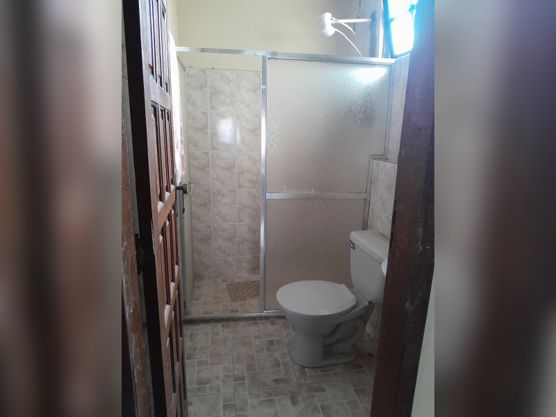 Casa à venda Centro com 70m² e 2 quartos por R$ 80.000 - 1000030780.jpg
