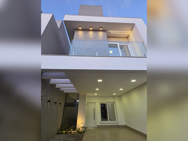 Casa à venda Jardim Paris VI com 197m² e 3 quartos por R$ 1.290.000 - 1.jpeg