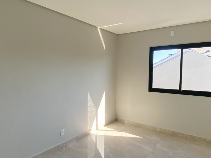 Casa à venda Jardim Belo Horizonte com 204m² e 3 quartos por R$ 698.000 - 10.jpg