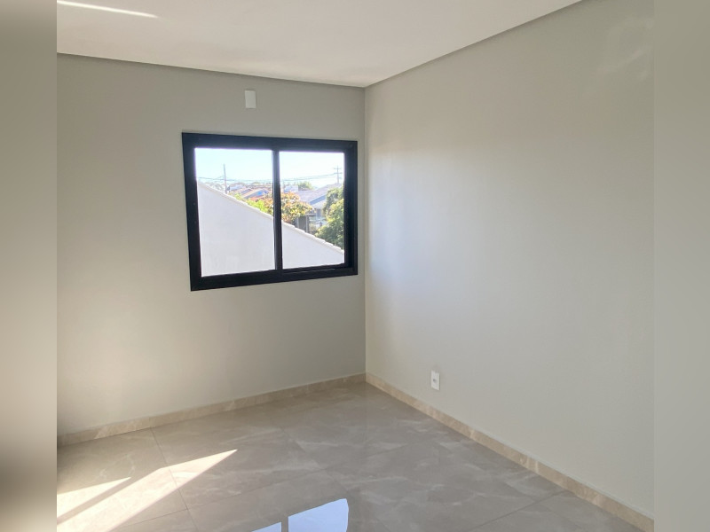 Casa à venda Jardim Belo Horizonte com 204m² e 3 quartos por R$ 698.000 - 12.jpg