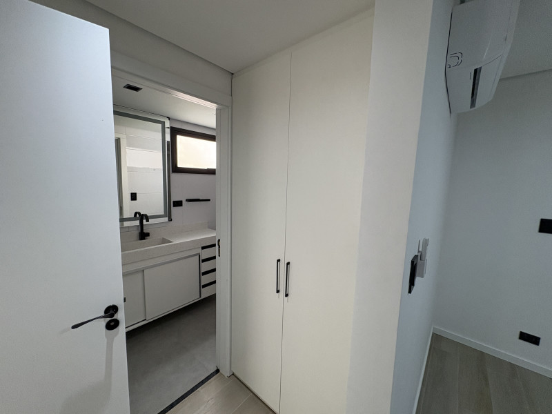Apartamento à venda Alto de Pinheiros com 89m² e 2 quartos por R$ 1.370.000 - 23.JPG