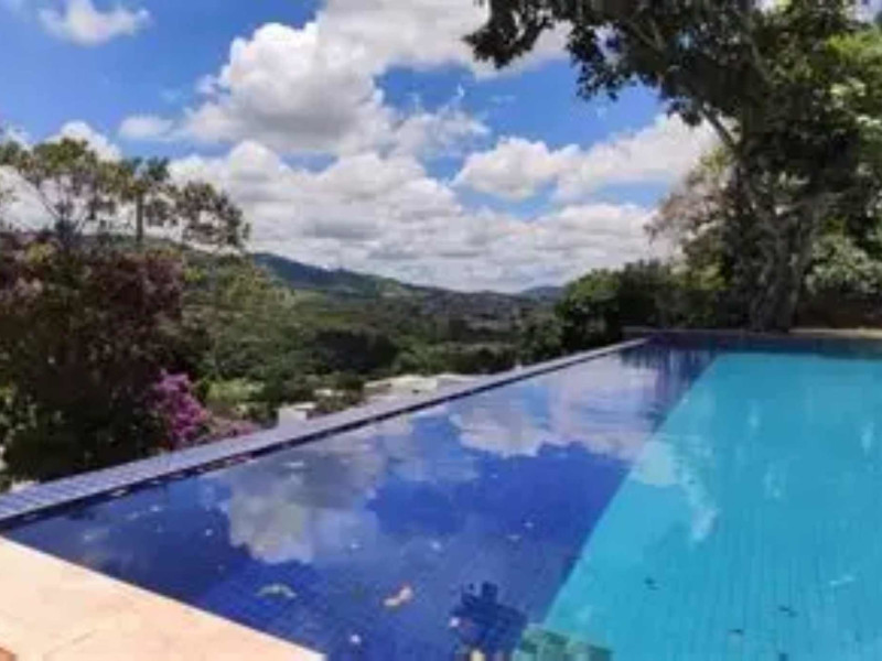 Terreno à venda Centro com 360m² e 1 quarto por R$ 295.000 - piscina-sem-borda.jpg