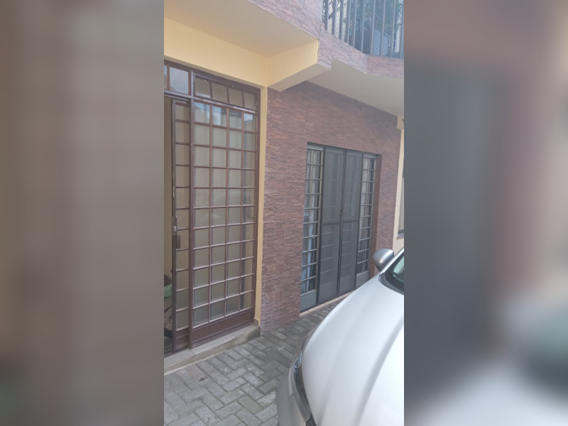Casa de condomínio à venda Boa Vista com 160m² e 3 quartos por R$ 900.000 - 1000226948.jpg