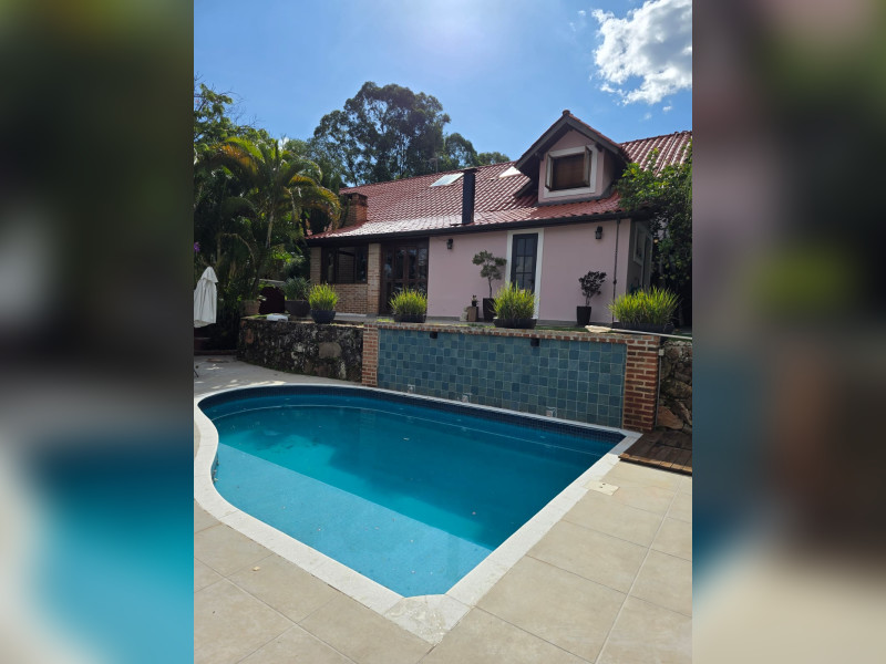imóvel com 300m² - Residencial Colinas de Sao Francisco - Bragança Paulista