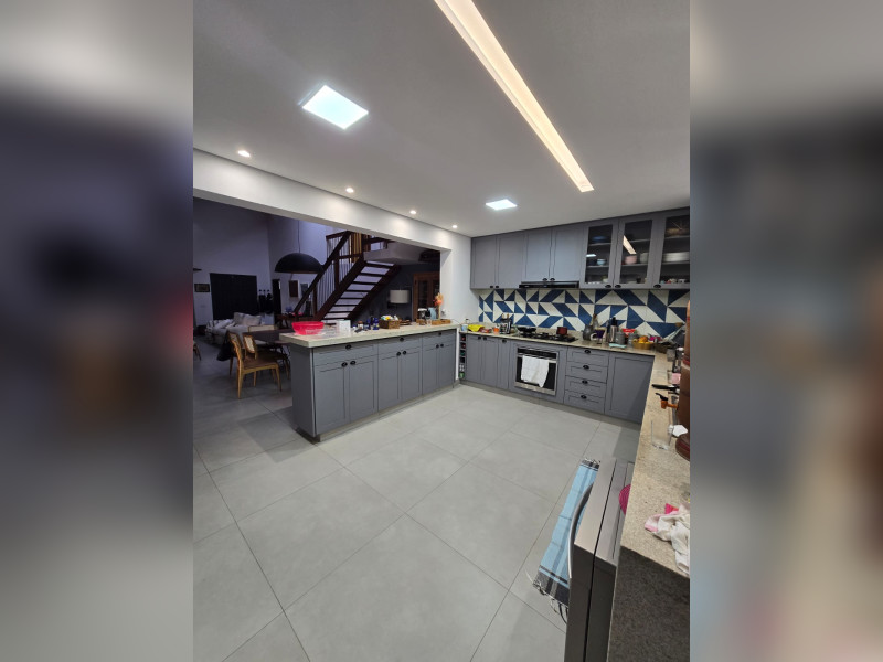 imóvel com 300m² - Residencial Colinas de Sao Francisco - Bragança Paulista
