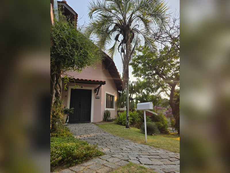 imóvel com 300m² - Residencial Colinas de Sao Francisco - Bragança Paulista