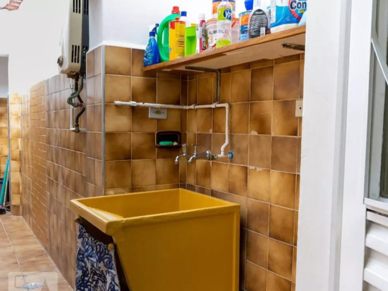 Casa à venda Vila Palmeiras com 300m² e 2 quartos por R$ 710.000 - quintal.jpg