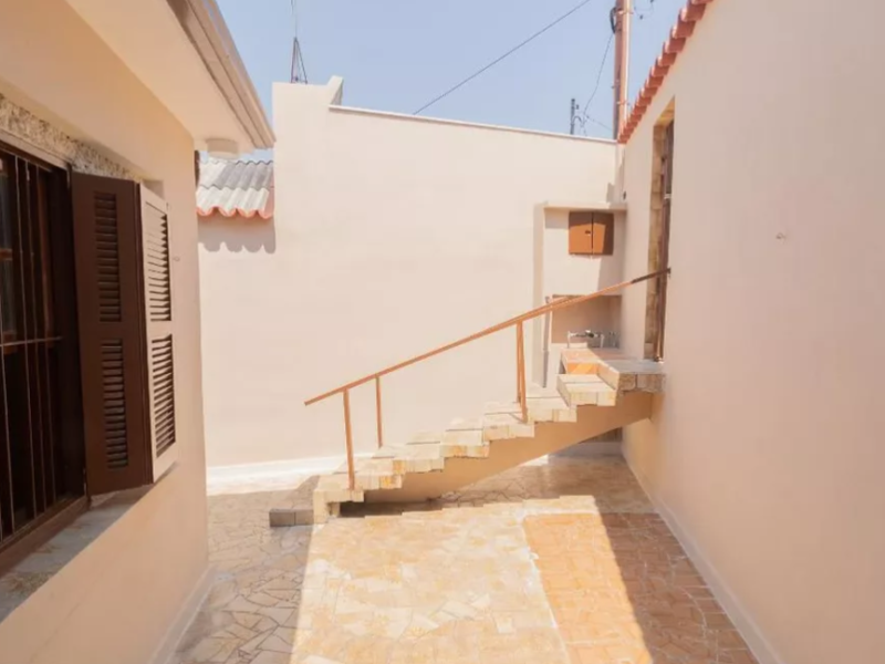 Casa à venda Vila Palmeiras com 300m² e 2 quartos por R$ 710.000 - quintal.png