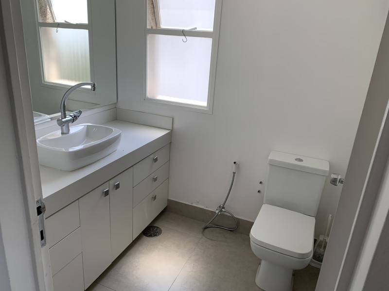 Apartamento à venda Vila Andrade com 120m² e 3 quartos por R$ 600.000 - banheiro-da-suite-van-der-rohe.JPEG