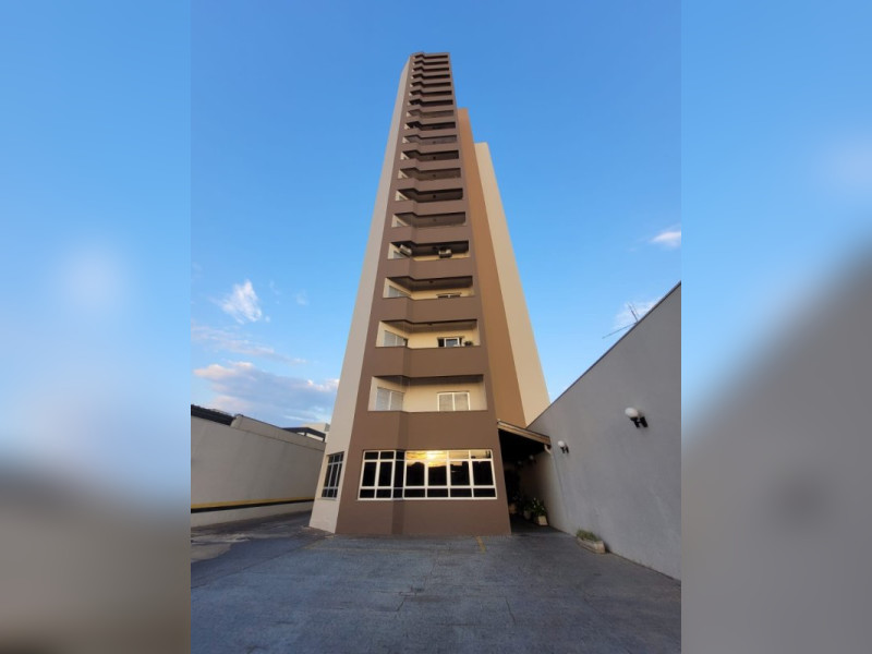 Apartamento à venda Centro com 68m² e 1 quarto por R$ 229.900 - predio.jpg