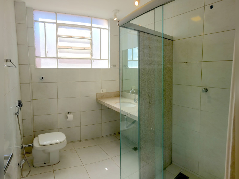 Apartamento à venda Sion com 98m² e 3 quartos por R$ 719.000 - banheiro-social.jpg