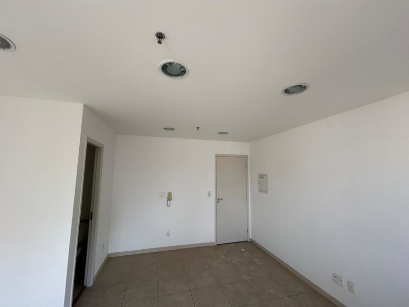 Comercial à venda Bela Vista com 26m² e 1 quarto por R$ 300.000 - img-20250904-wa0053.jpg