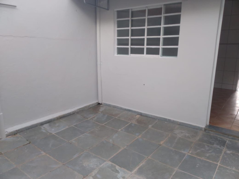 Casa à venda Jardim Santa Rosália com 15000m² e 3 quartos por R$ 550.000 - 1000010498.jpg