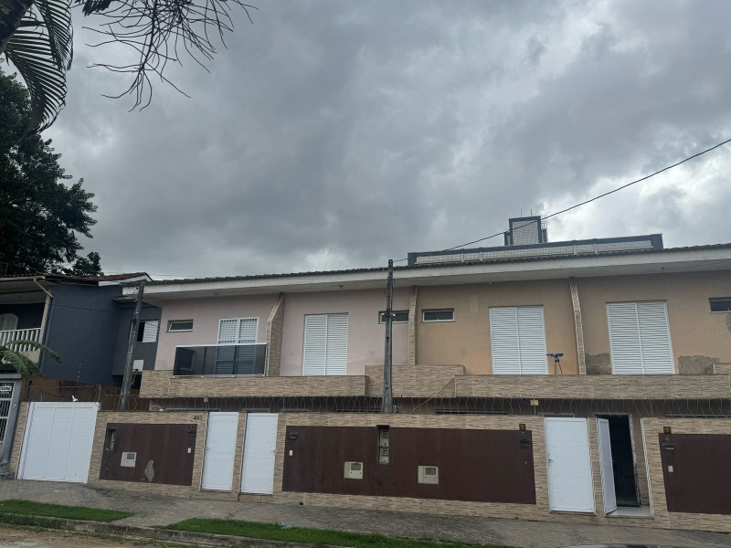 Casa à venda Jardim Tres Marias com 97m² e 2 quartos por R$ 280.000 - 737c2d43-ff49-422d-a8be-d20f67999527.jpeg
