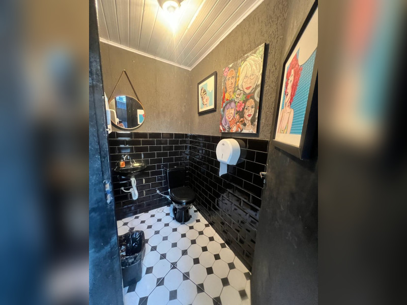 Comercial à venda Centro com 290m² e 0 quartos por R$ 1.500.000 - img-1349.jpeg