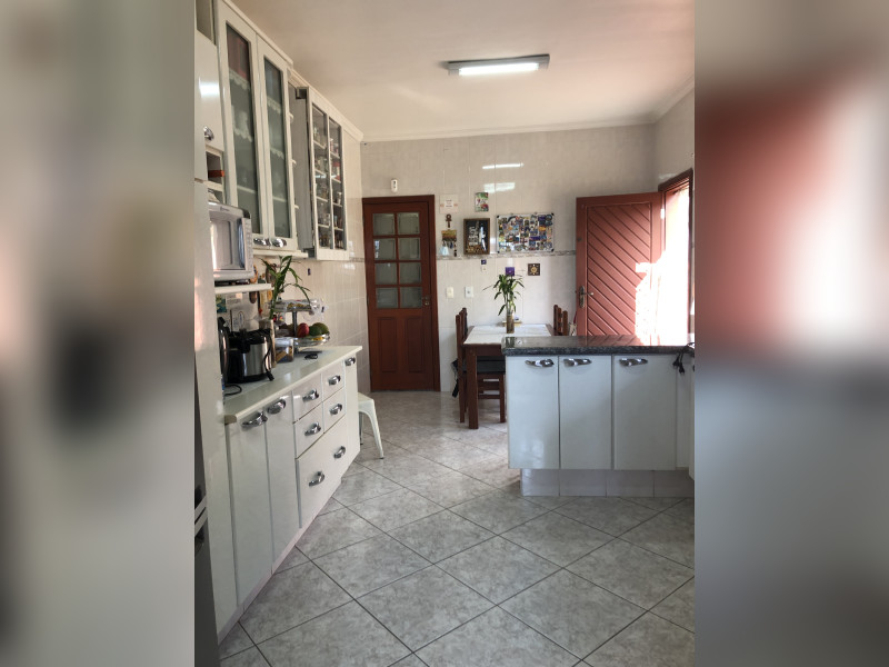 Casa à venda Vila Bonilha com 219m² e 3 quartos por R$ 989.000 - img-9832.jpeg