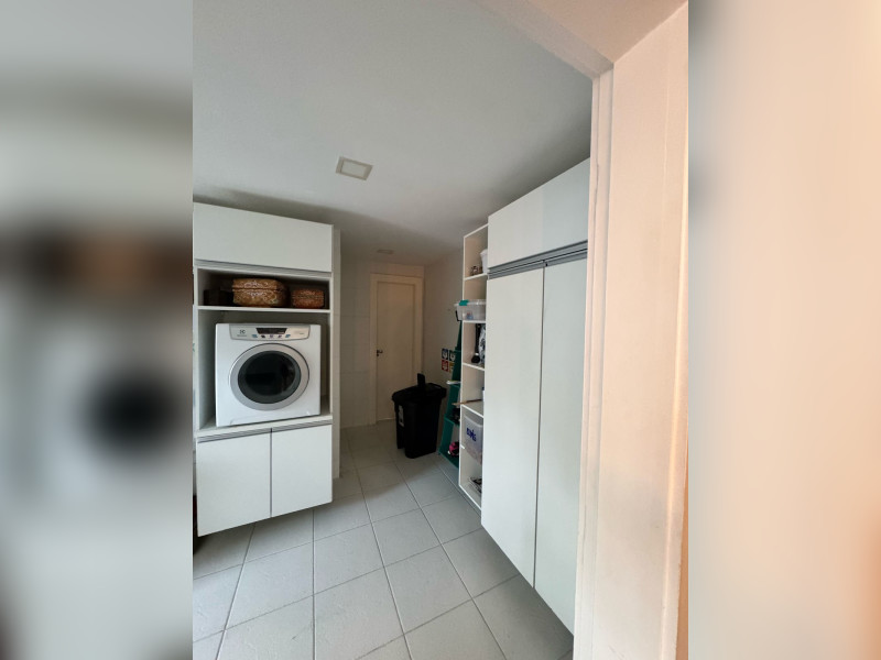 Casa de condomínio à venda Badu com 300m² e 4 quartos por R$ 2.030.000 - inbound3152222776156746954.jpg