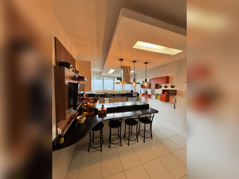 Casa de condomínio à venda Badu com 300m² e 4 quartos por R$ 2.030.000 - inbound4819524714059435799.jpg