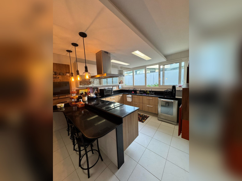 Casa de condomínio à venda Badu com 300m² e 4 quartos por R$ 2.030.000 - inbound8934612934452907784.jpg