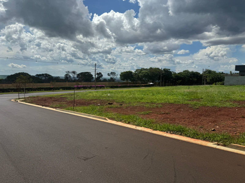 Terreno à venda Residencial Alto do Castelo com 360m² e 0 quartos por R$ 500.000 - 1000282553.jpg