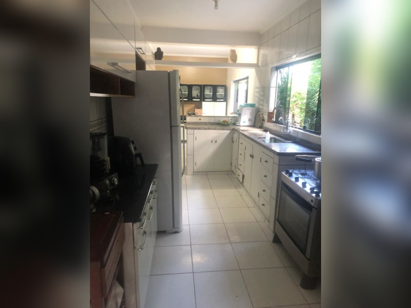 Casa à venda Jardim Ana Rosa com 550m² e 3 quartos por R$ 400.000 - img-20250831-wa0025.jpg
