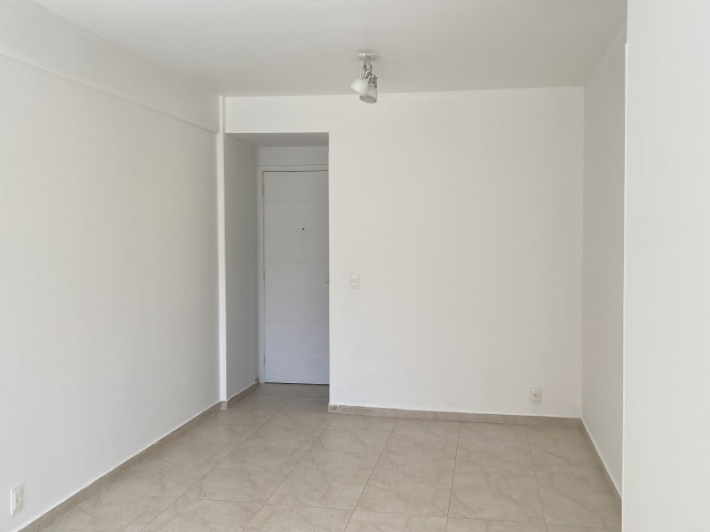 Apartamento à venda Barra da Tijuca com 78m² e 3 quartos por R$ 650.000 - img-1031.jpeg