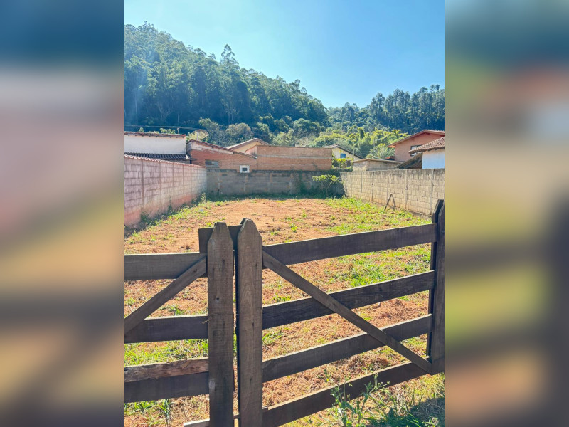 Terreno à venda Vila Nossa Senhora Aparecida com 266m² e 0 quartos por R$ 270.000 - img-2123.jpeg