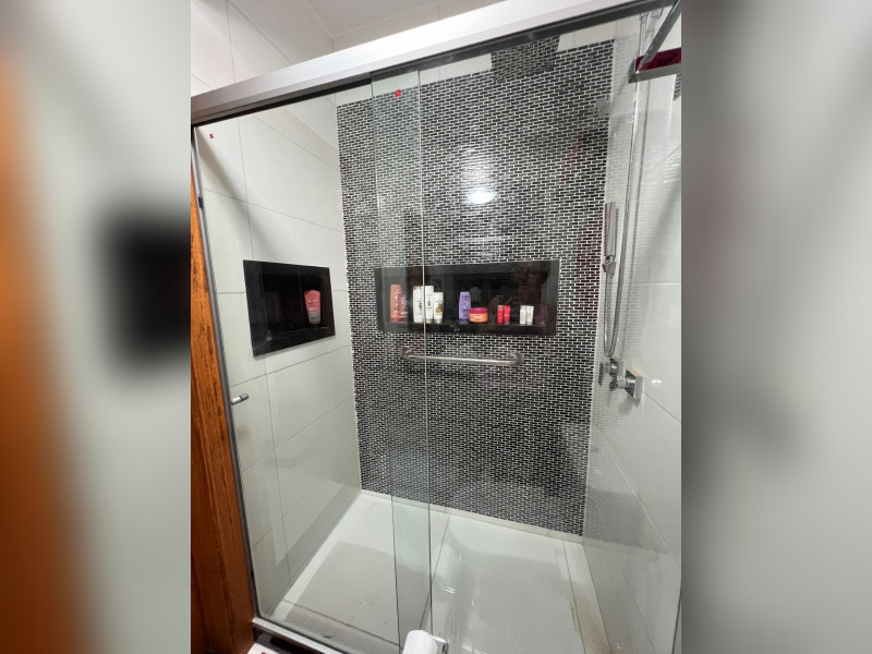 Casa de condomínio à venda Freguesia (Jacarepaguá) com 88m² e 2 quartos por R$ 430.000 - banheiro-suite-2.jpg