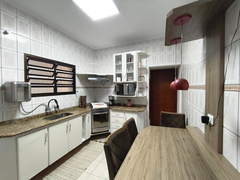 Casa à venda Ipiranga  com 142m² e 3 quartos por R$ 650.000 - foto-de-trabalhando-10.jpg