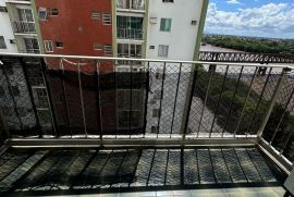 Apartamento à venda Centro com 66m² - 2 dormitórios -  vaga - R$ 160.000 - 10-varanda.jpeg