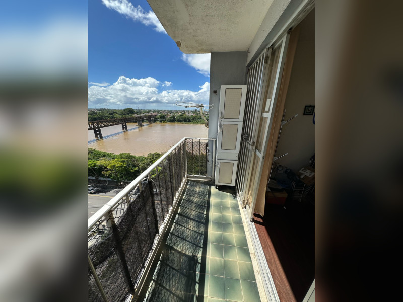 Apartamento à venda Centro com 66m² e 2 quartos por R$ 160.000 - 9-varanda.jpeg