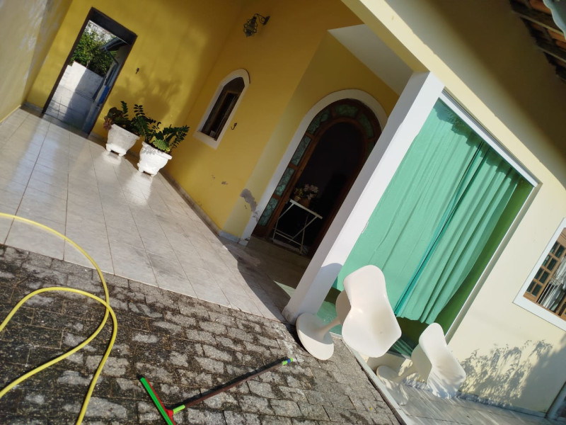 Casa à venda Centro com 183m² e 3 quartos por R$ 800.000 - foto-casa-peruibe-garagem.jpeg