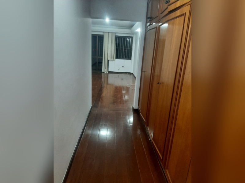 Apartamento à venda Copacabana com 260m² e 3 quartos por R$ 2.700.000 - closet.jpg
