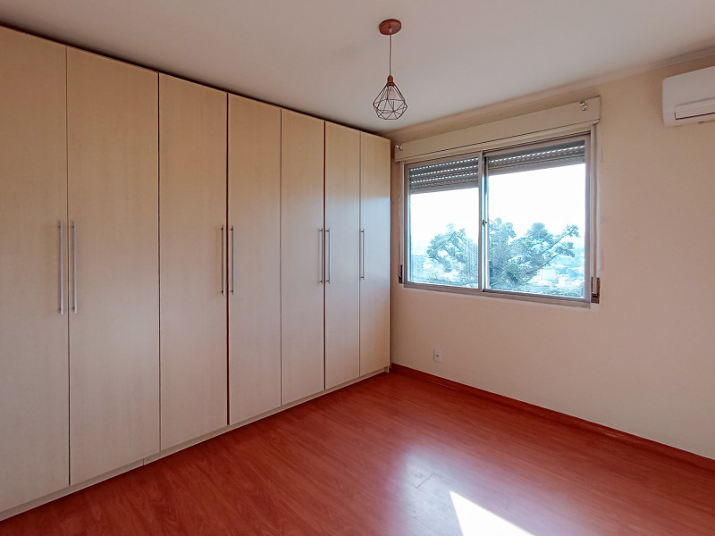 Apartamento à venda Medianeira com 105m² e 2 quartos por R$ 389.900 - efod1487201202508260916571-dorm1.jpg