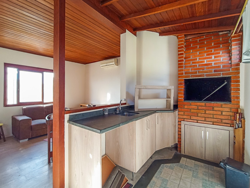 Apartamento à venda Medianeira com 105m² e 2 quartos por R$ 371.900 - efod1487201202508260922091-area-gourmet1.jpg