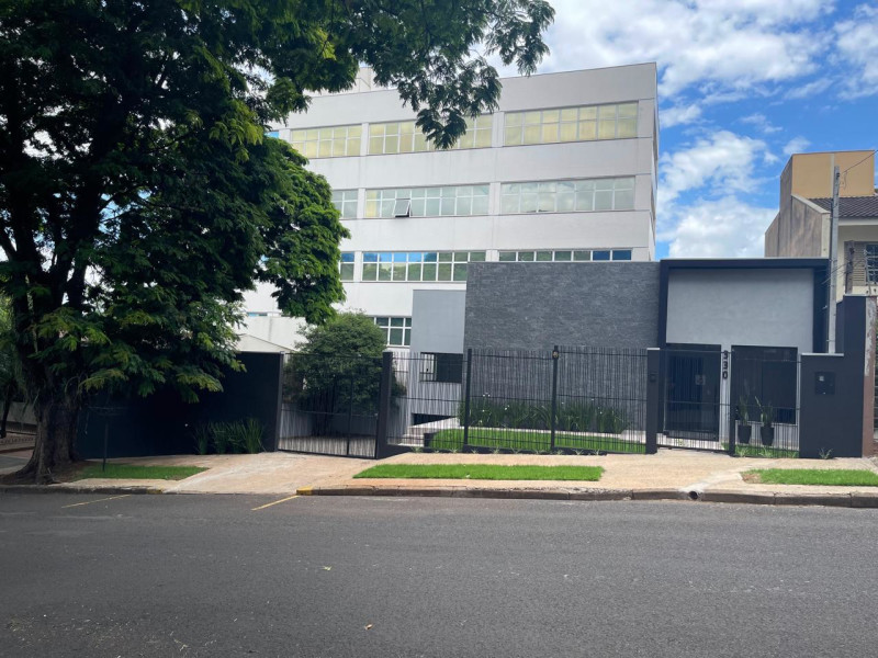 imóvel com 140m² - Zona 05 - Maringá