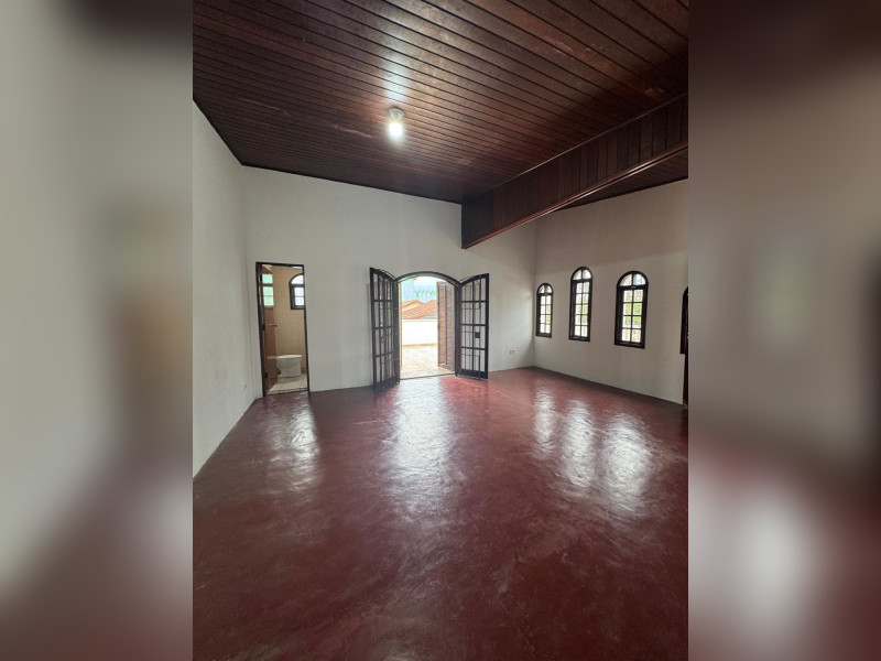 Casa à venda Parque Balneario Oasis com 430m² e 7 quartos por R$ 708.000 - 21-ssalao-festa-edicula.jpeg