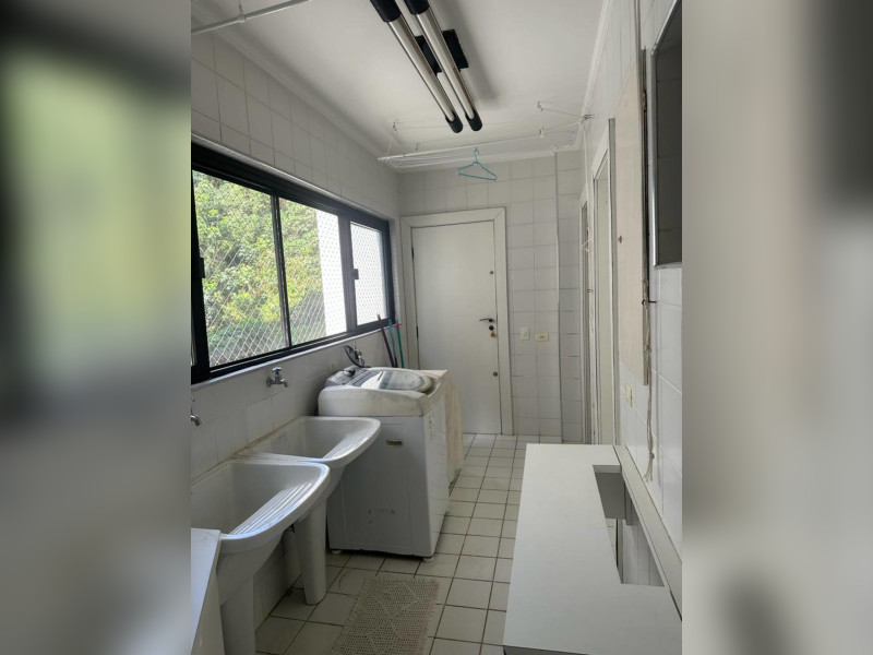 Apartamento à venda Pitangueiras com 225m² e 4 quartos por R$ 650.000 - c4881cff-0b21-4e85-a9df-3e398d05f383.jpeg