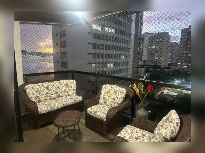 Apartamento à venda Pitangueiras com 225m² e 4 quartos por R$ 650.000 - sacada.jpg