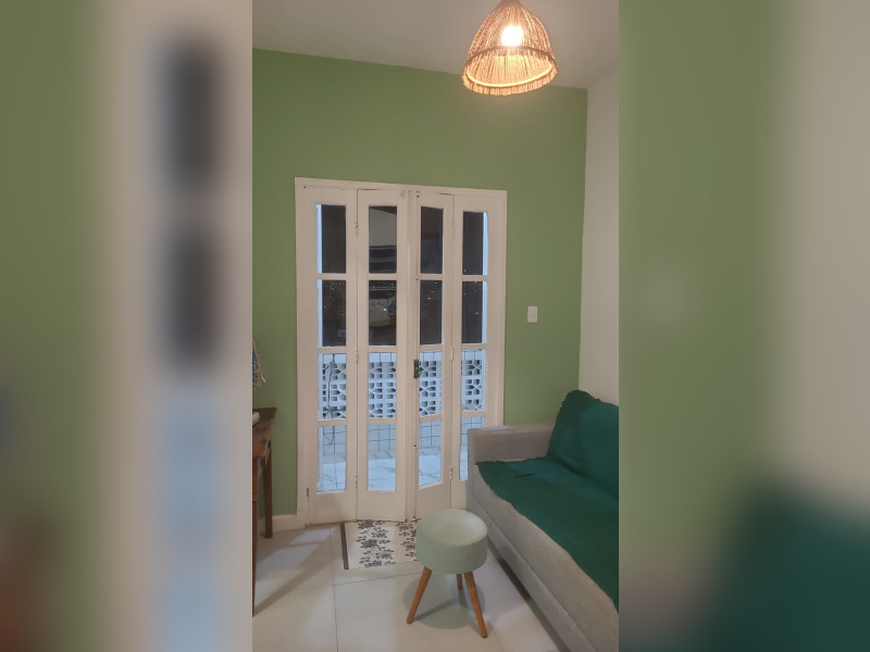 Apartamento à venda Boqueirão com 48m² e 1 quarto por R$ 345.000 - santos-sala-1.jpg
