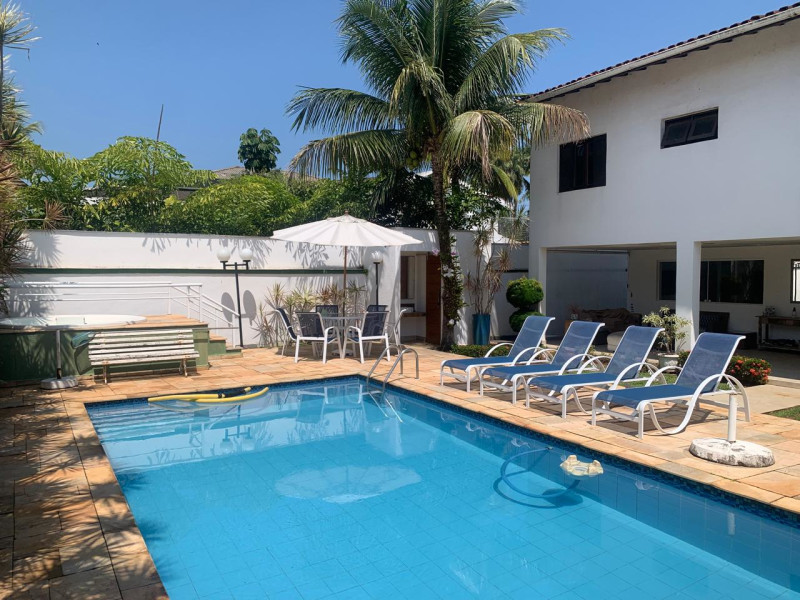 Casa de condomínio à venda jardim acapulco com 400m² e 6 quartos por R$ 2.700.000 - piscina.jpg