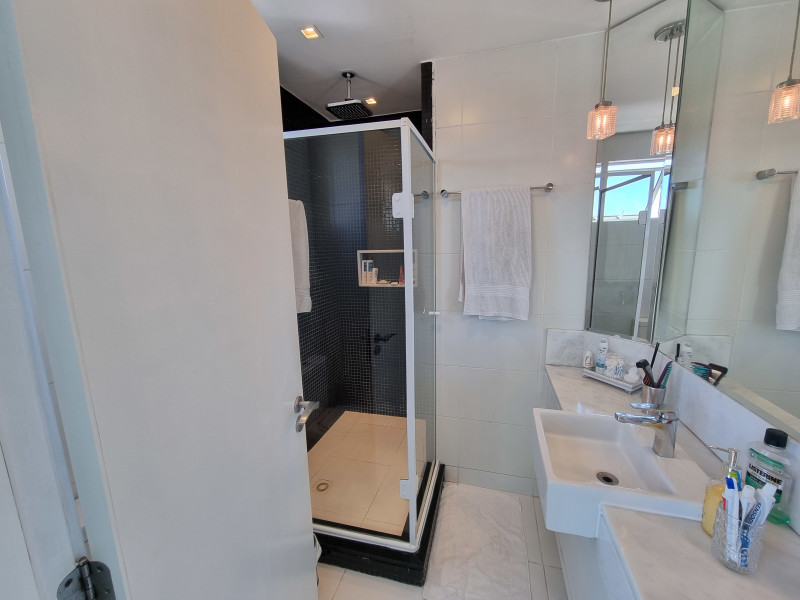 Apartamento à venda guabirotuba com 160m² e 3 quartos por R$ 1.195.000 - 20220923-115952.jpg