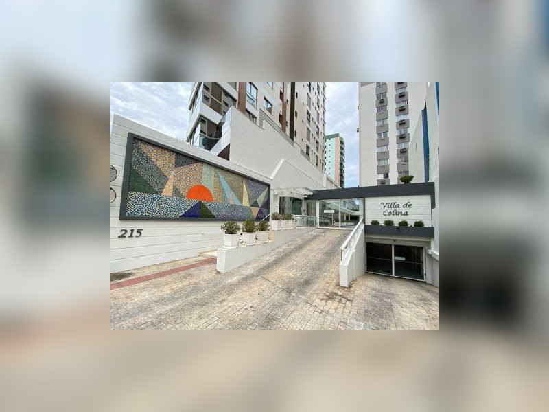 Apartamento à venda Centro com 90m² e 3 quartos por R$ 950.000 - foto1-entrada-predio1.jpg