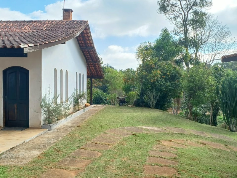 imóvel com 3000m² - Chácara Rincão - Cotia