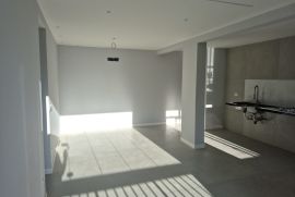 Apartamento à venda Fonseca com 70m² - 2 dormitórios -  vagas - R$ 399.000 - whatsapp-image-2025-10-01-at-123230.jpeg