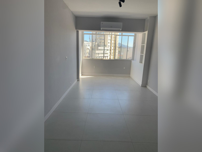 Apartamento à venda Centro com 43m² e 1 quarto por R$ 315.000 - apto-g-freire6.jpg
